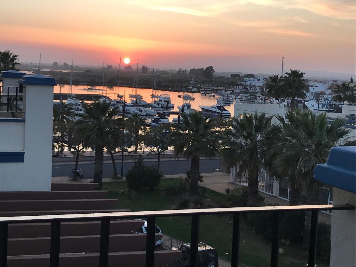 Beautiful Penthouse With Ocean And Marina Views Apartment Исла Канела Екстериор снимка