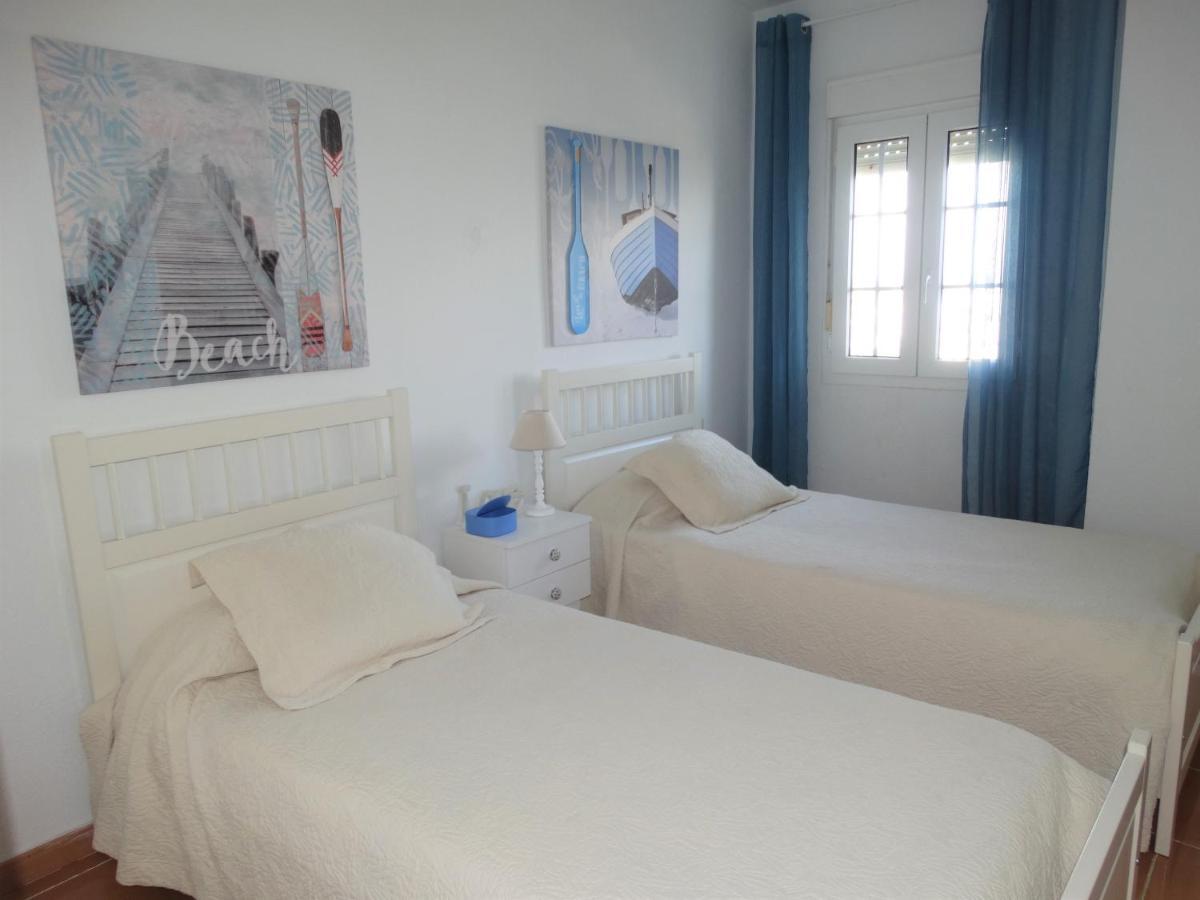 Beautiful Penthouse With Ocean And Marina Views Apartment Исла Канела Екстериор снимка